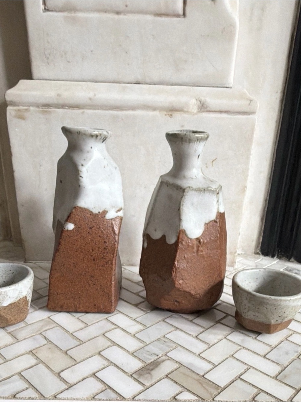 Spin - Sake Pottery Set - 2 Sake Carafe and 2 Sake Cups